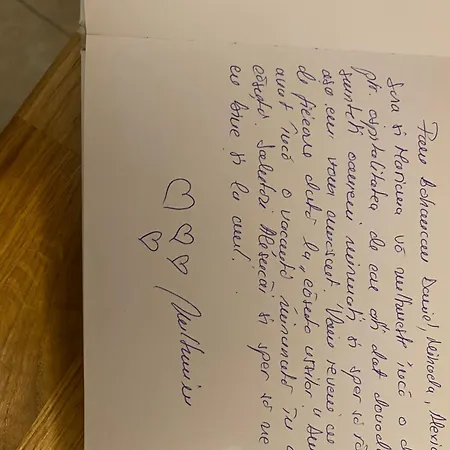 Casuta Ursilor , Navodari