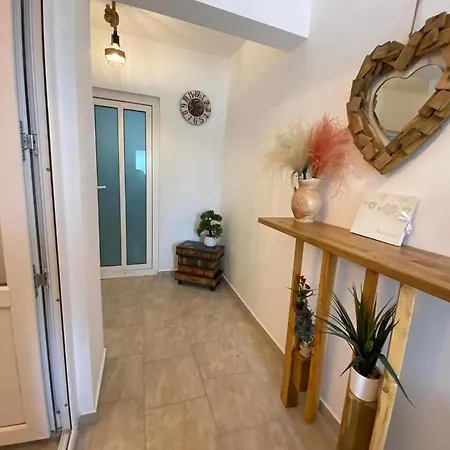 Casuta Ursilor , Navodari Holiday home *